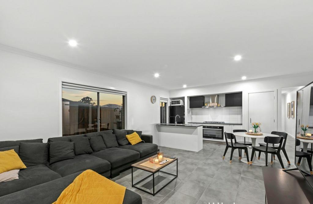 45 Birchwood St, Park Ridge, QLD 4125