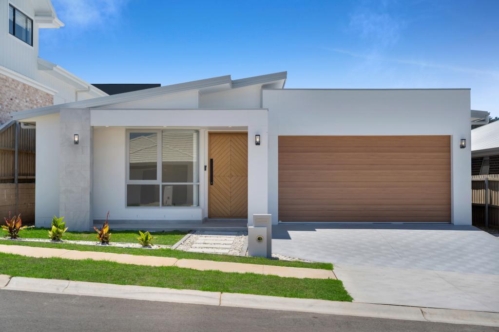 10 Sebring St, Menangle Park, NSW 2563