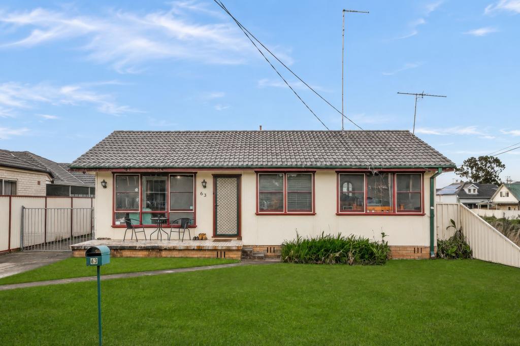 63 Canberra St, Oxley Park, NSW 2760