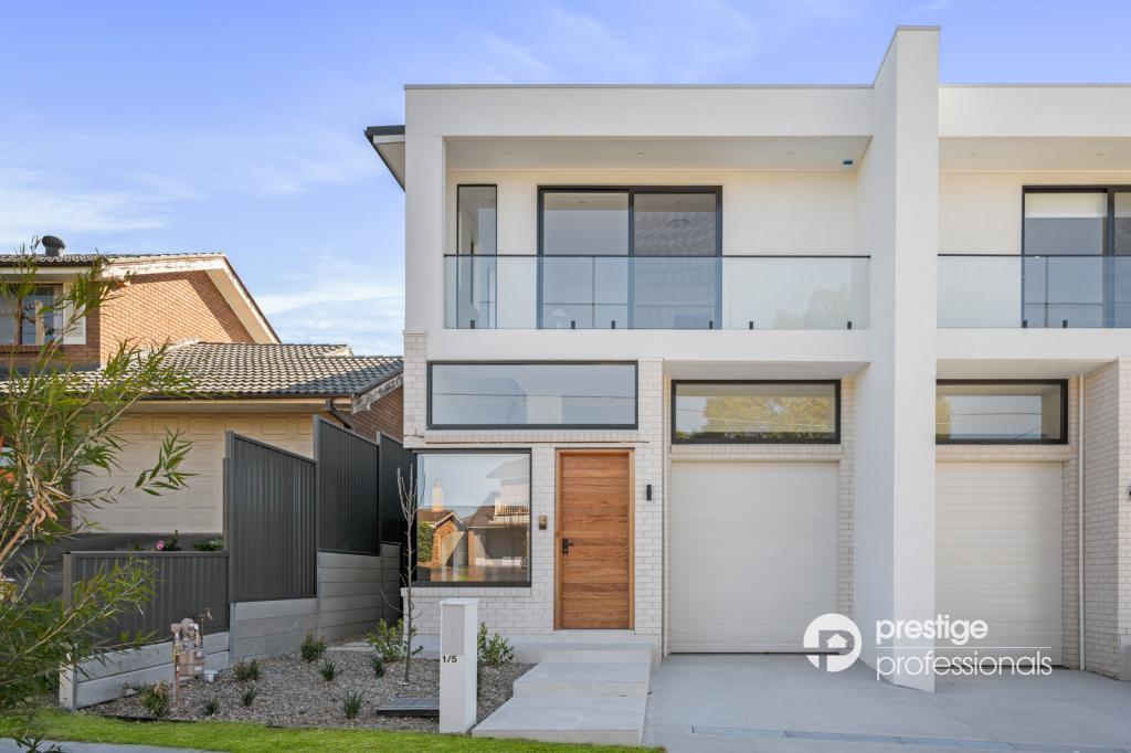 1/5 Elouera Cres, Moorebank, NSW 2170