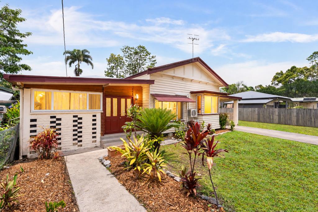 4 Jack St, Mossman, QLD 4873