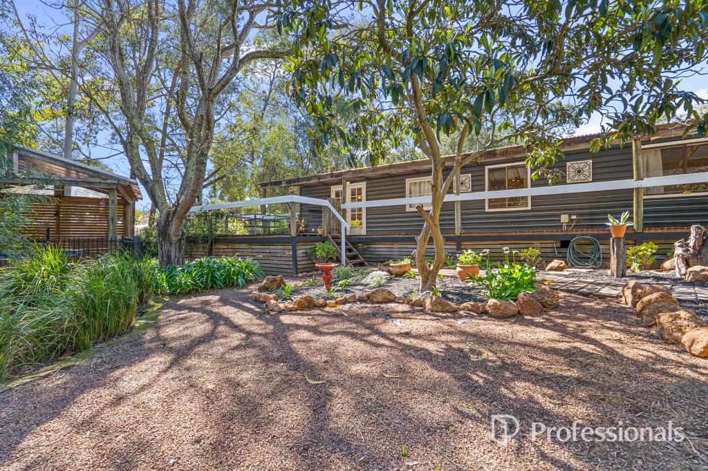7 Spring Rd, Parkerville, WA 6081