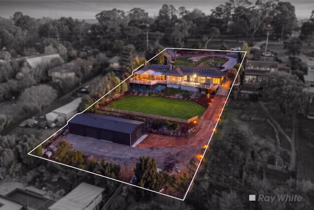 38 Churchill Park Dr, Lysterfield South, VIC 3156