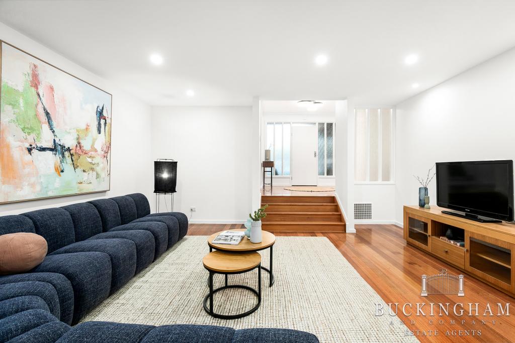 77 Buena Vista Dr, Montmorency, VIC 3094