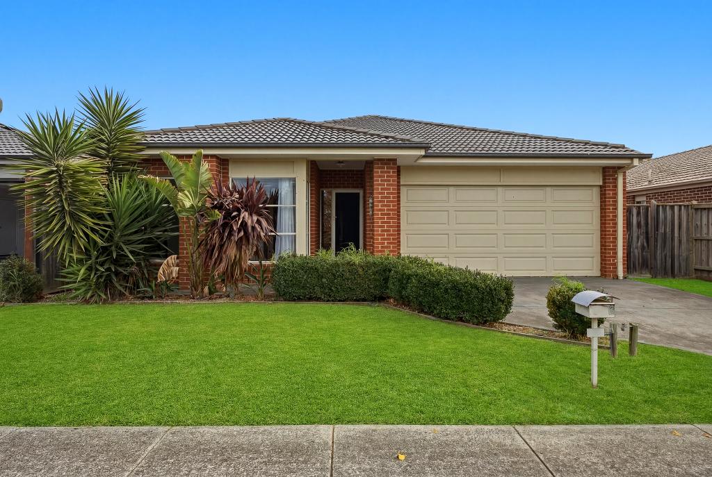 6 Winchcombe Way, Cranbourne North, VIC 3977