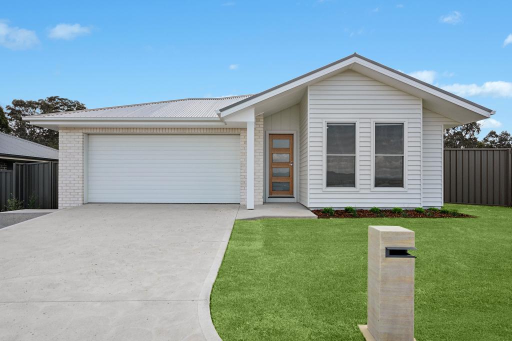 22 Davis Cres, Mudgee, NSW 2850