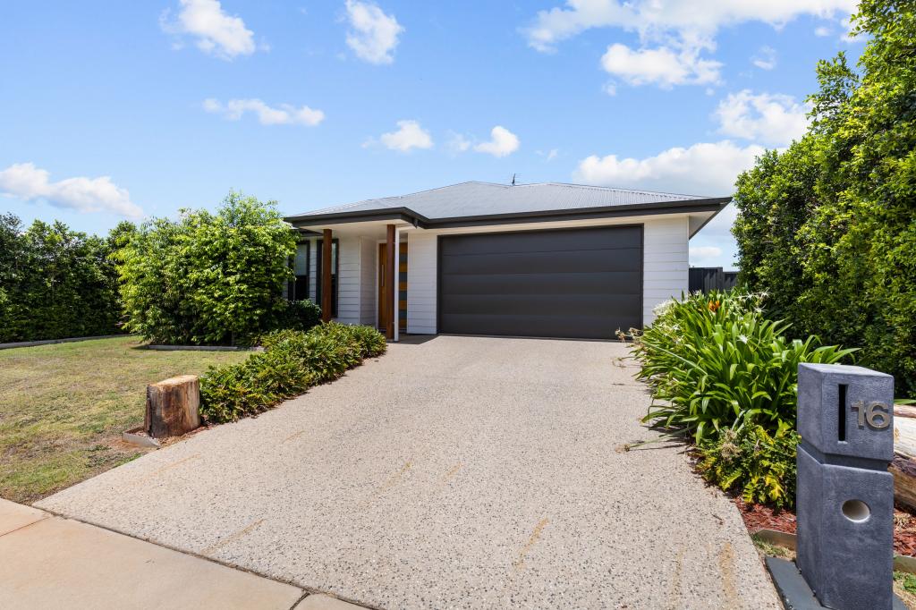 16 Elwick Ct, Emerald, QLD 4720