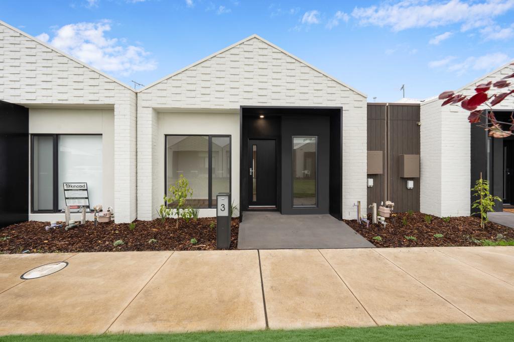 3 Zamia Walk, Mickleham, VIC 3064