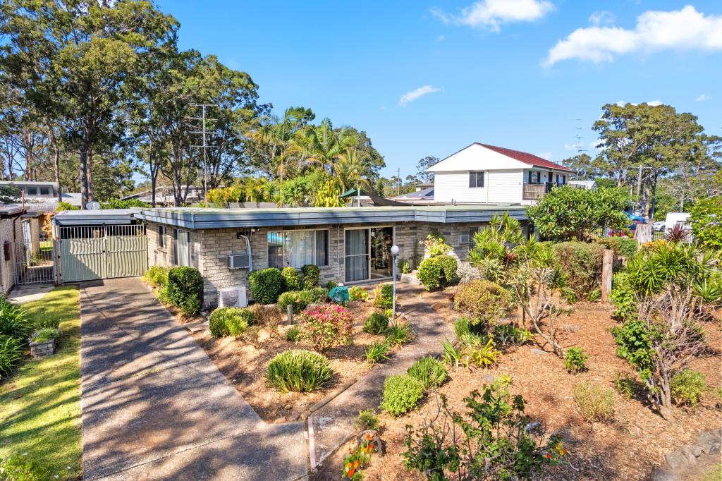 16 Wyreema Ave, Charmhaven, NSW 2263