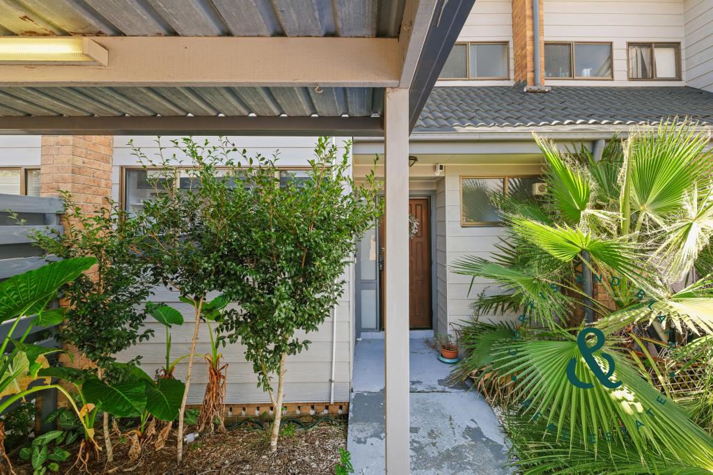 33/22 CHIFLEY DR, RAYMOND TERRACE, NSW 2324