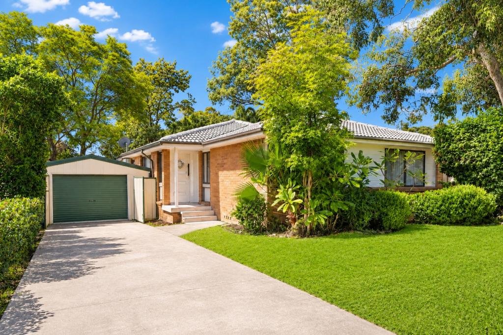 18 Nyngan St, Quakers Hill, NSW 2763