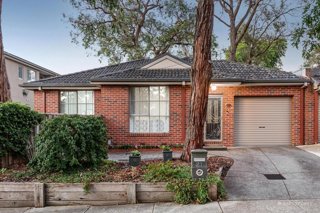 21 FERGUSON ST, MITCHAM, VIC 3132