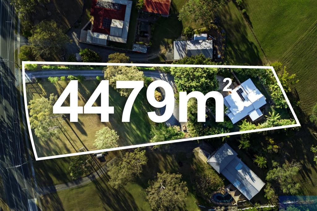 19 Castile Cres, Holmview, QLD 4207