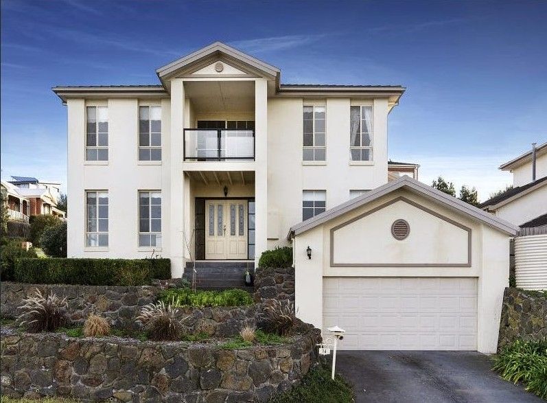 16 Victory Way, Highton, VIC 3216