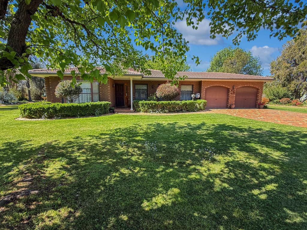 108 Petersham Rd, Leeton, NSW 2705