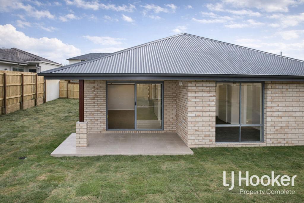 37 Greenstone St, Yarrabilba, QLD 4207