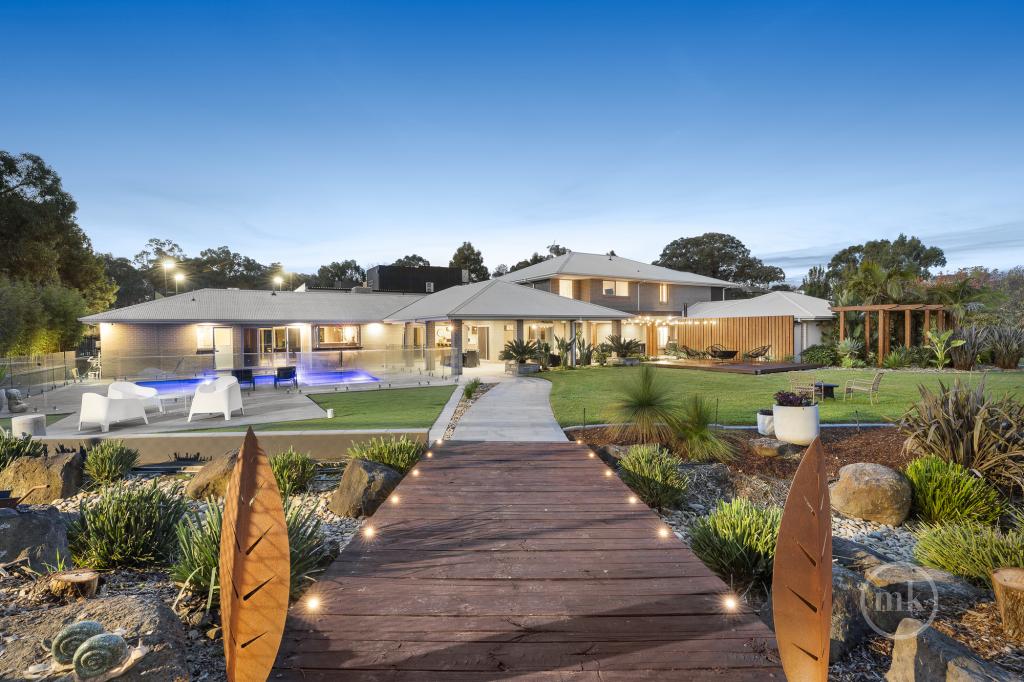 4 Grange Ave, Plenty, VIC 3090