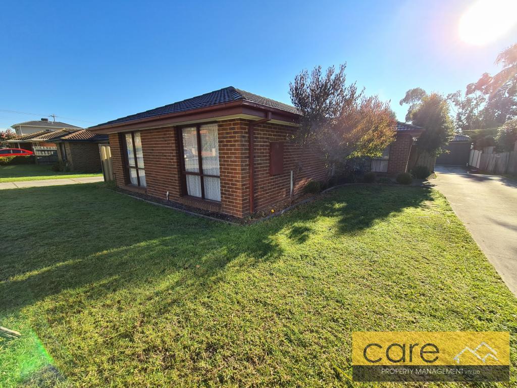 13 Blackwood Dr, Hampton Park, VIC 3976