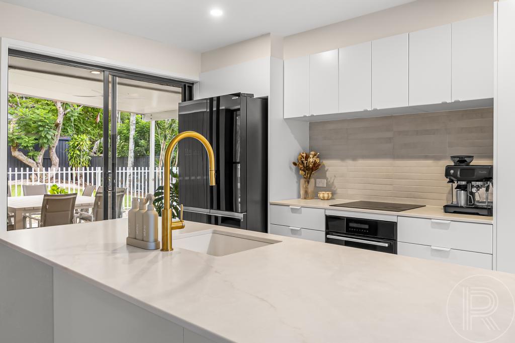 9 Taronga St, Palmwoods, QLD 4555