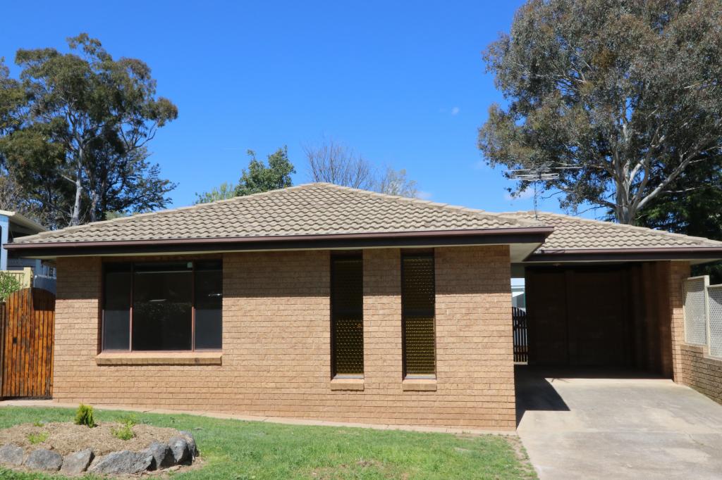 23 Watson St, Young, NSW 2594