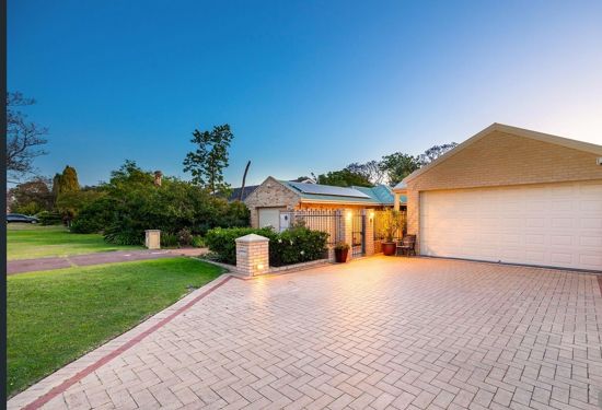 89a Ardross St, Applecross, WA 6153