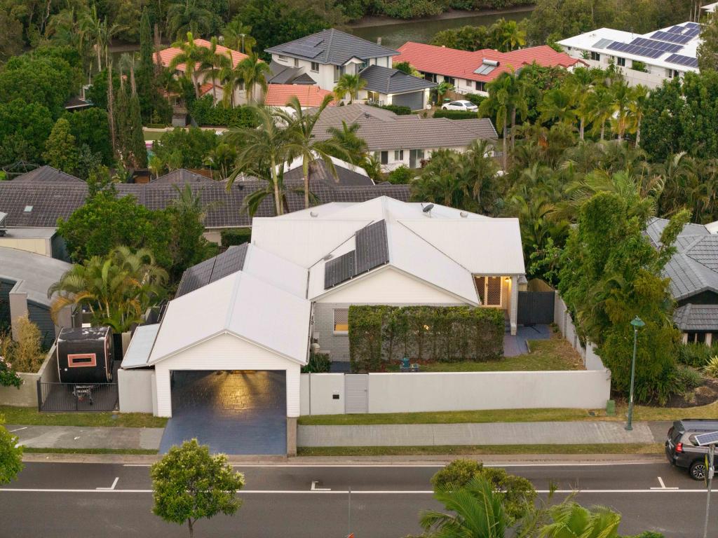 16 Monterey Keys Dr, Helensvale, QLD 4212