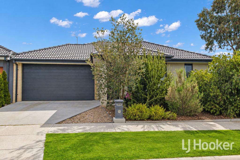 2 AJAY WAY, KURUNJANG, VIC 3337