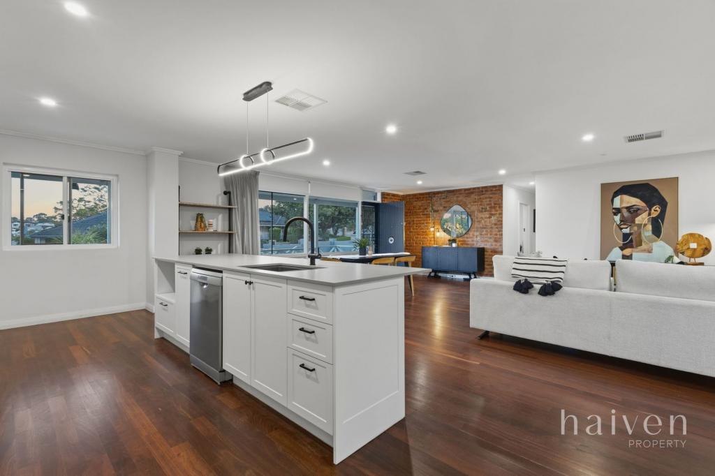 11 JASON ST, MELVILLE, WA 6156