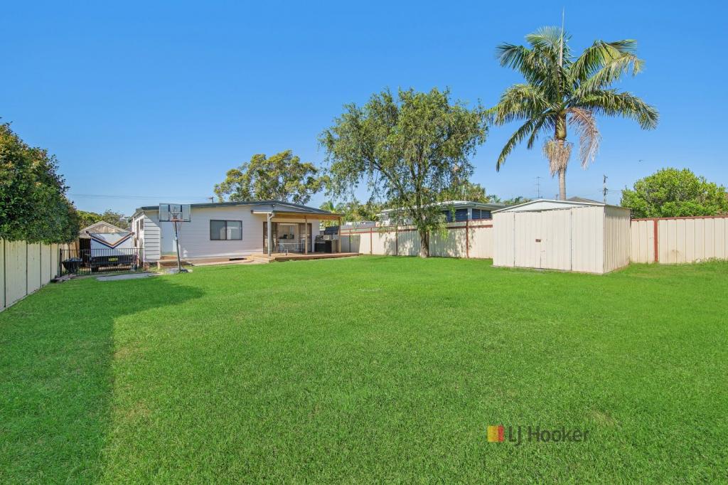 40 Melrose Ave, Gorokan, NSW 2263