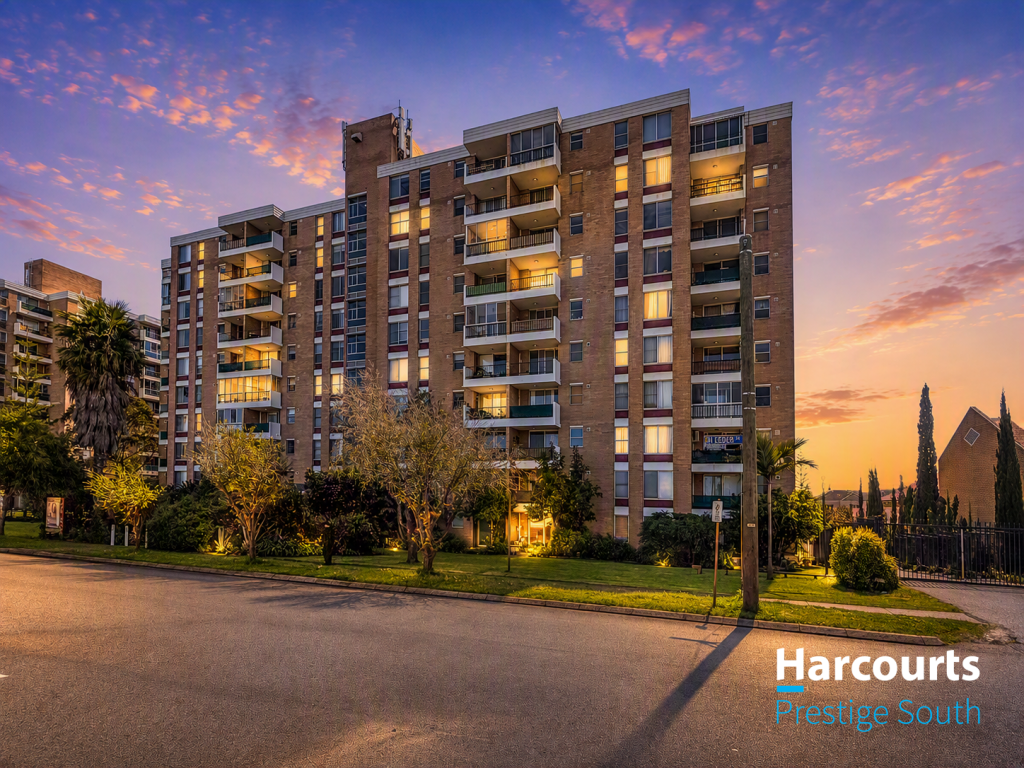 51/16 Leeder St, Glendalough, WA 6016