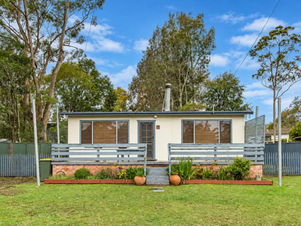 33 Yarroma Ave, Swanhaven, NSW 2540