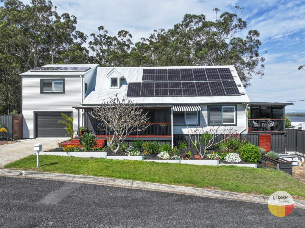 114 Channel St, Russell Island, QLD 4184