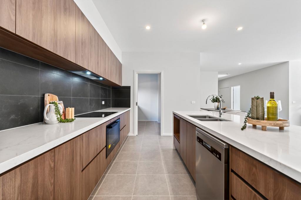 16 Mccauley Ave, Googong, NSW 2620