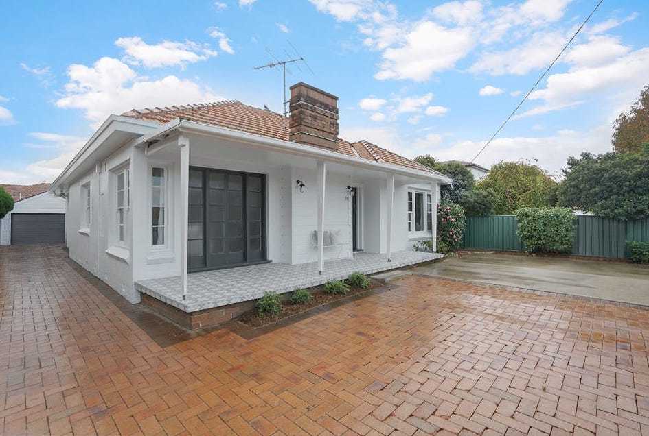 86 STEWART AVE, HAMILTON SOUTH, NSW 2303