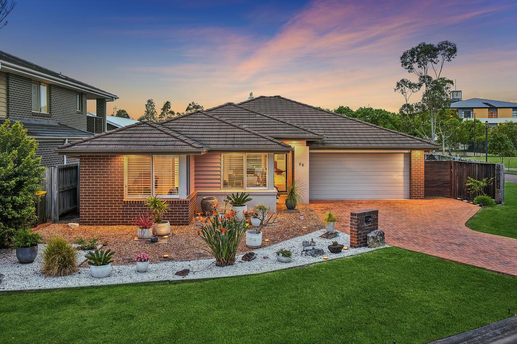 29 Parry Pde, Wyong, NSW 2259