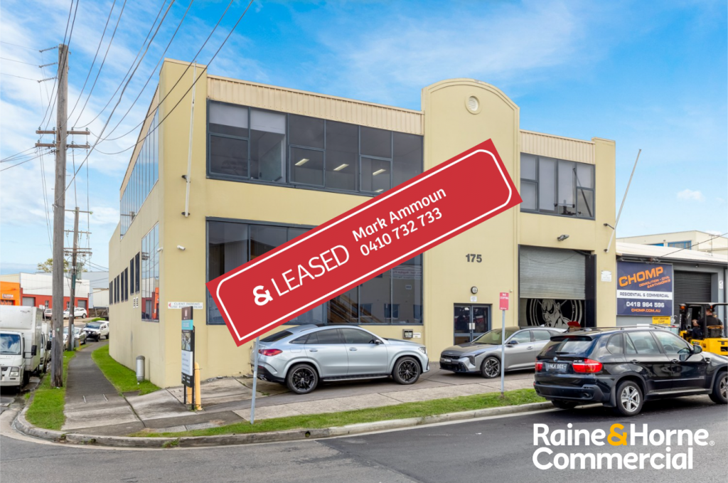 175 BELLEVUE PDE, CARLTON, NSW 2218