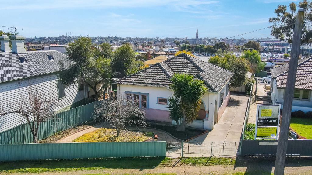 80 Gladstone St, Quarry Hill, VIC 3550