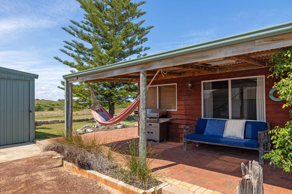 5 Granada Gld, Cervantes, WA 6511