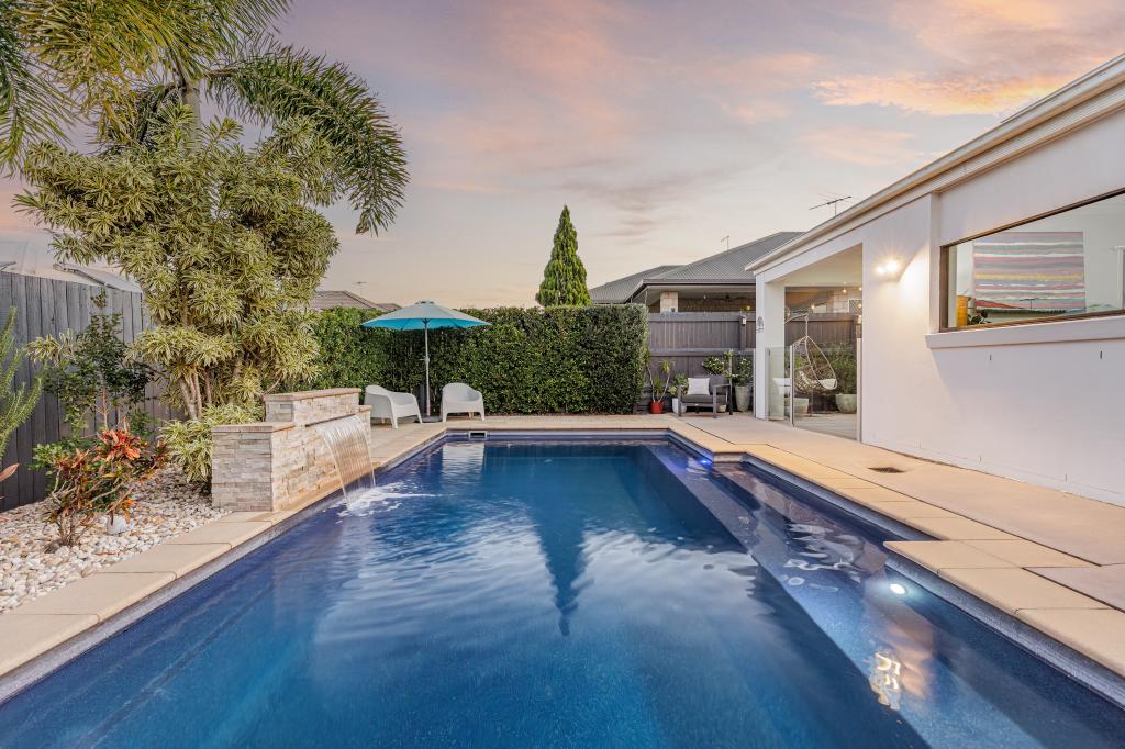 112 MACKINTOSH DR, NORTH LAKES, QLD 4509