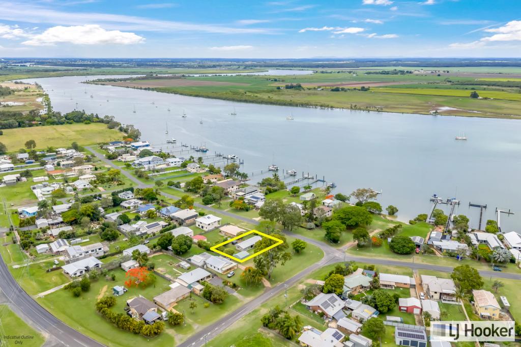 33 Corser St, Burnett Heads, QLD 4670