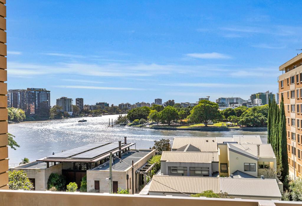 4/21 Sandford St, St Lucia, QLD 4067
