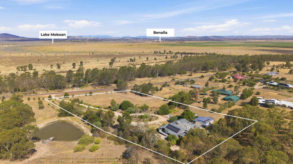 781 Lake Mokoan Rd, Chesney Vale, VIC 3725