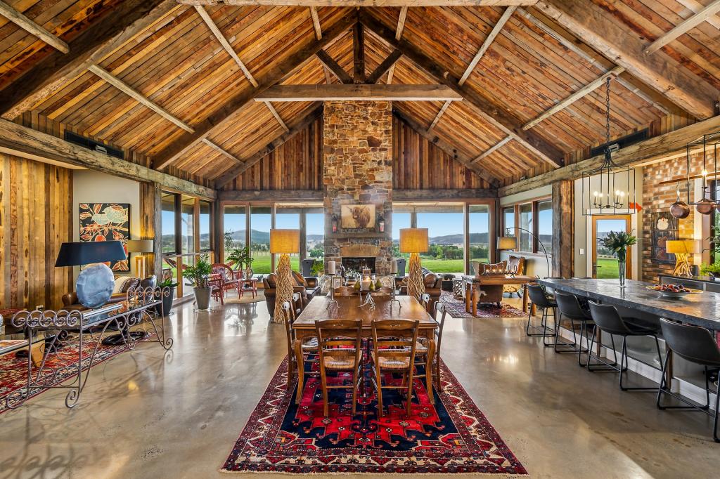 603 Emu Swamp Rd, Lucknow, NSW 2800