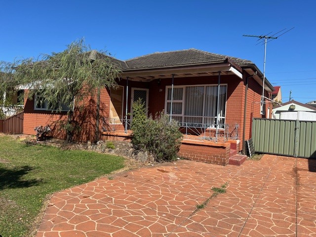 24 Pearce St, Liverpool, NSW 2170