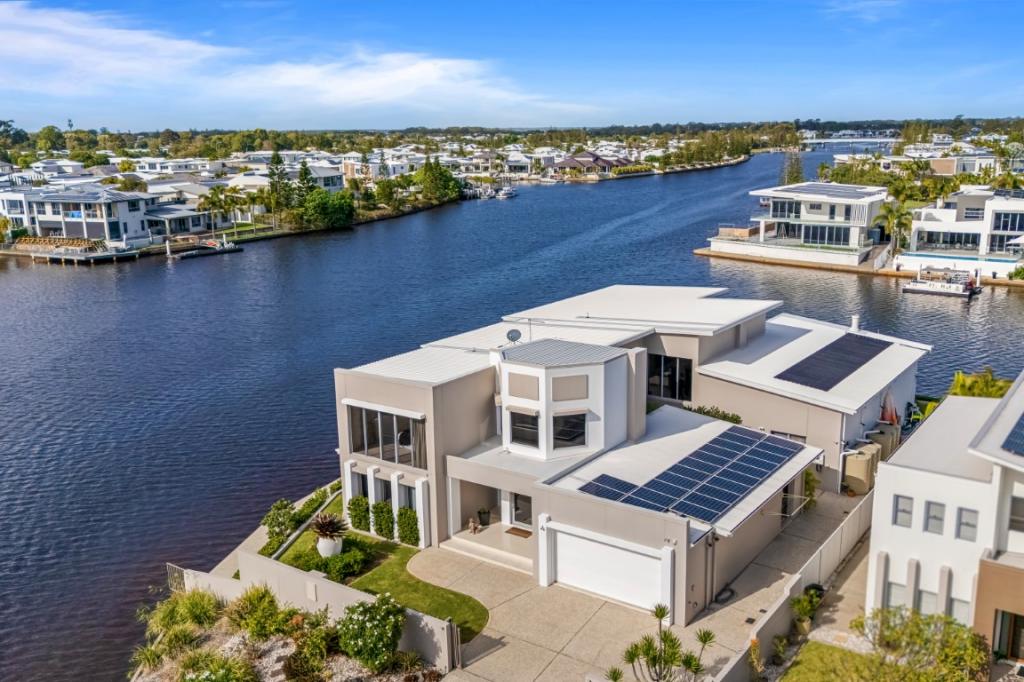 6 Lake Vista Lane, Pelican Waters, QLD 4551