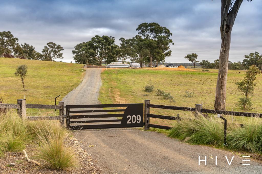 209 Woodbury Dr, Sutton, NSW 2620