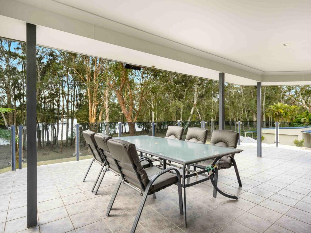 45 Ray St, Sussex Inlet, NSW 2540