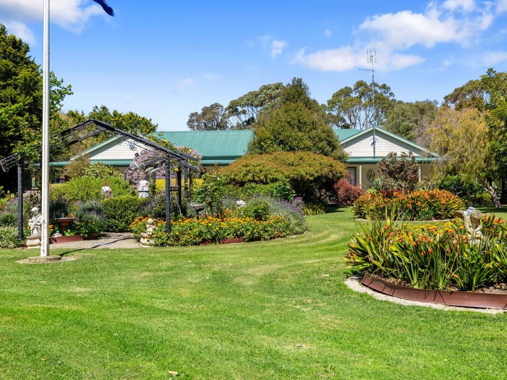 155 Reed Cres, Wonthaggi, VIC 3995