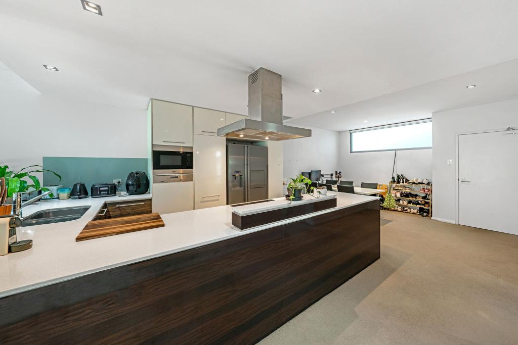 103/22 Ben Lexcen Pl, Robina, QLD 4226