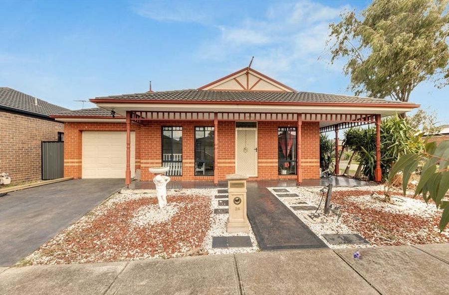 24 Northumberland Cct, Craigieburn, VIC 3064